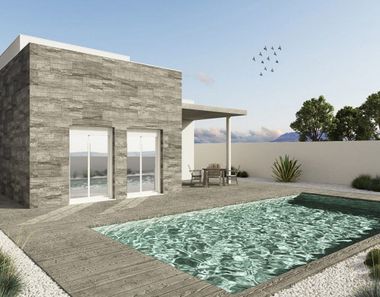 Foto contactar de Venta de chalet en Arboleas de 4 habitaciones con terraza y piscina
