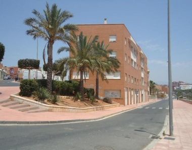 Foto 1 de Piso en calle Mosto, Los Ángeles - Cruz de Caravaca, Almería