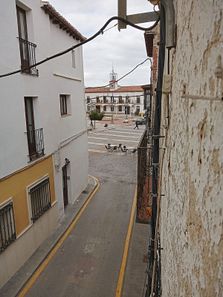 Foto contactar de Casa en venda a Villarrubia de Santiago de 6 habitacions amb balcó i calefacció