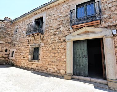 Foto 2 de Casa en calle Iglesia en Valdeverdeja