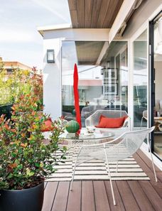 Foto contactar de Àtic en venda a Recoletos de 3 habitacions amb terrassa i aire acondicionat
