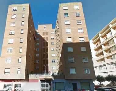 Foto contactar de Piso en alquiler en Santa Marina - La Paz de 3 habitaciones con muebles y balcón