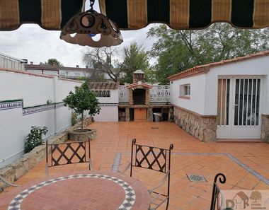 Foto 1 de Casa adossada a Trujillo