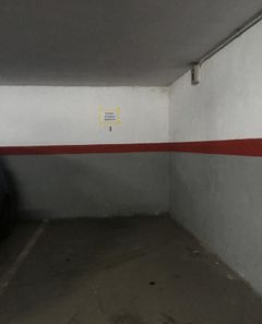 Foto contactar de Garatge en lloguer a Zona Centro-Corredera de 20 m²