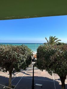 Foto 1 de Local en Playa de la Fontanilla, Marbella