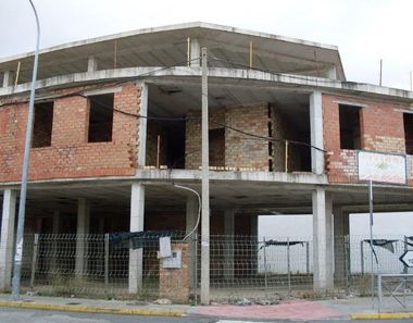 Foto 1 de Edificio en avenida Trabajo en Viso del Alcor (El)