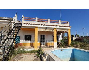 Foto contactar de Casa en venda a Los Felipes - Corral de Carmelo de 3 habitacions i 136 m²