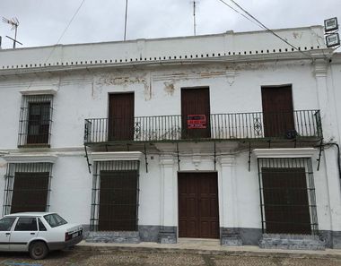 Foto contactar de Venta de casa adosada en Moguer de 4 habitaciones con terraza y balcón