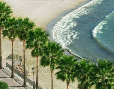 Foto contactar de Local en venta en Playa Bajadilla - Puertos con terraza y aire acondicionado