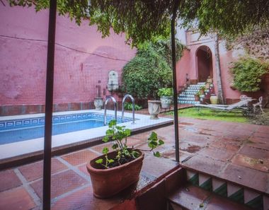 Foto contactar de Casa en venda a Barrio Alto de 5 habitacions amb terrassa i piscina