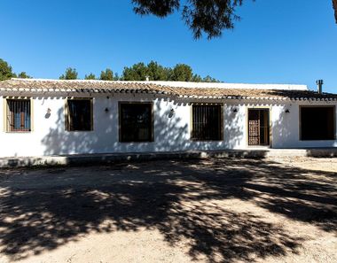 Foto 1 de Casa rural en calle Vallejo del Casero en Utiel