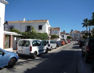 Foto 1 de Casa adosada en calle Valencia en Centro Ciudad, Fuengirola