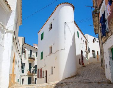 Foto 1 de Edifici a Ses Figueretes - Platja d'en Bossa - Cas Serres, Ibiza/Eivissa