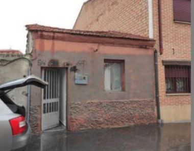 Foto 1 de Casa adossada a calle De Julián Humanes a Belén - Pilarica - Bº España, Valladolid