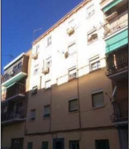 Foto contactar de Venta de piso en calle Del Puerto de Arlabán de 2 habitaciones y 47 m²
