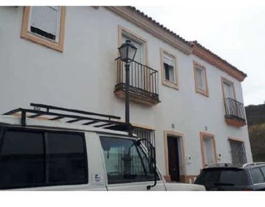 Foto contactar de Casa en venta en calle Estornino de 3 habitaciones y 82 m²