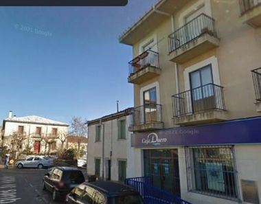 Foto contactar de Alquiler de local en calle Marqués de Vadillo de 141 m²