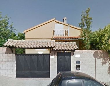 Foto contactar de Casa en venda a calle Acuario de 3 habitacions i 314 m²