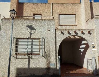 Foto contactar de Casa en venda a avenida Dos de Agosto de 4 habitacions i 130 m²