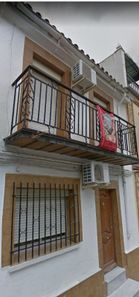 Foto contactar de Venta de casa en calle Jaén de 3 habitaciones y 96 m²