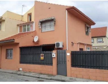 Foto contactar de Venta de casa en calle Extremadura de 3 habitaciones y 210 m²
