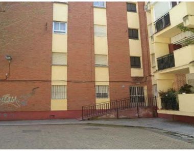 Foto contactar de Venta de piso en Tres Olivos - La Piedad de 3 habitaciones y 80 m²