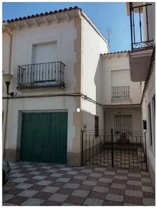 Foto contactar de Casa en venda a calle Noelia de 3 habitacions i 128 m²