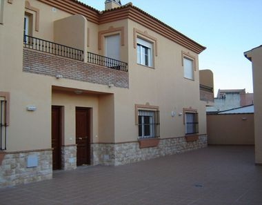 Foto 1 de Casa en avenida La Fuensanta en Pizarra