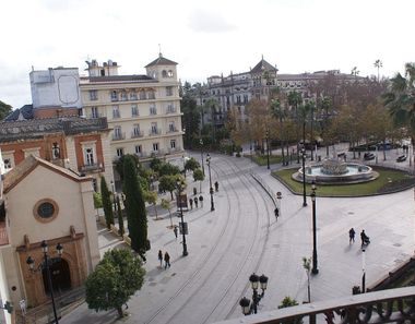 Foto 2 de Piso en avenida De la Constitución, Santa Cruz, Sevilla