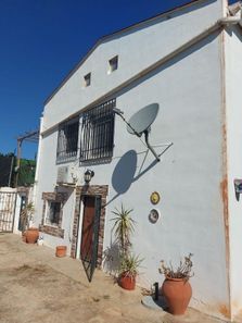 Foto 1 de Casa rural a Zona Urbanizaciones, Alzira