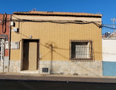 Foto 1 de Casa a calle Victoria Eugenia, Llano del Beal, Cartagena