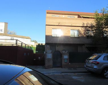 Foto 2 de Casa en calle De Julio Palacios Martínez en Santa Isabel - Movera, Zaragoza