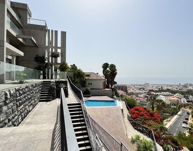 Foto contactar de Venta de piso en calle Cabo Alvaro Ojeda Barrera de 4 habitaciones con terraza y piscina