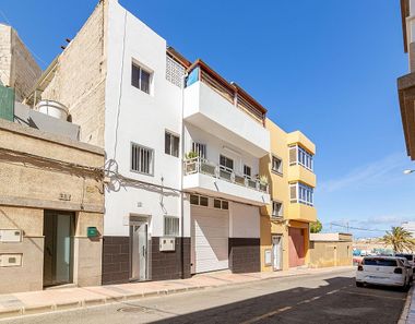 Foto 1 de Casa adosada en calle Fuerteventura en Playa del Hombre - Taliarte - Salinetas, Telde
