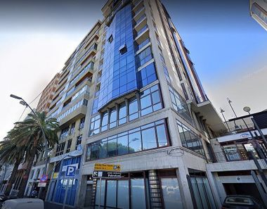 Foto contactar de Pis en venda a avenida Francisco la Roche de 3 habitacions amb garatge i balcó