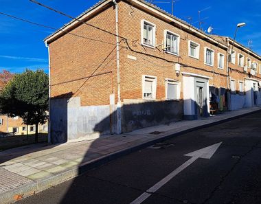 Foto 1 de Piso en calle Ledrada en Pizarrales, Salamanca