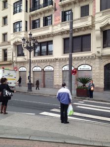 Foto 1 de Local en calle Areatza, Casco Viejo, Bilbao