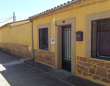 Foto 1 de Casa adosada en Cabezabellosa de la Calzada