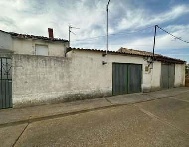 Foto 2 de Casa en calle Lavaderos Robl en Valde-Ucieza