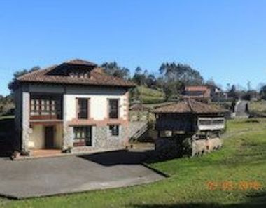 Foto 1 de Casa rural en calle Frieres en Posada-Barro, Llanes