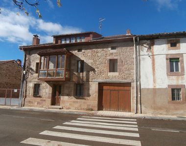 Foto 1 de Casa en plaza De la Serrería en Salinas de Pisuerga