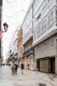 Foto 1 de Local en calle Real en Ciudad Vieja, Coruña (A)