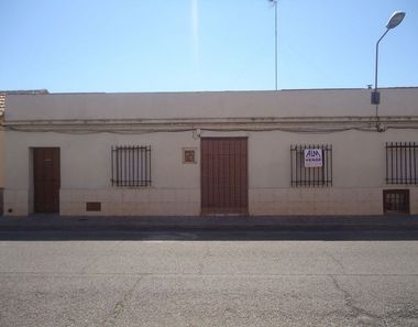 Foto contactar de Casa en venda a Manzanares de 2 habitacions amb terrassa
