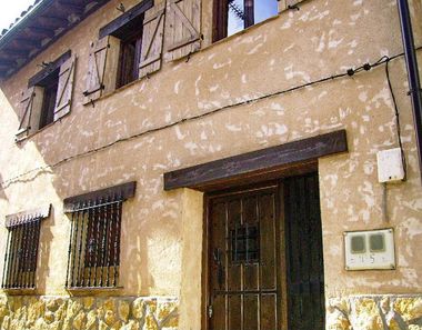 Foto 1 de Casa adosada en calle De Don Bonifacio Escudero Lopez en Atienza