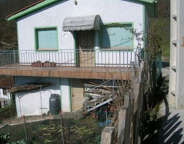 Foto 2 de Casa en calle Campiellos en Sobrescobio