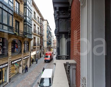 Foto 2 de Piso en calle Del Correo, Casco Viejo, Bilbao
