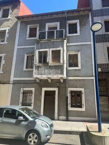 Foto 1 de Edificio en calle Maestro Zubeldia en Portugalete
