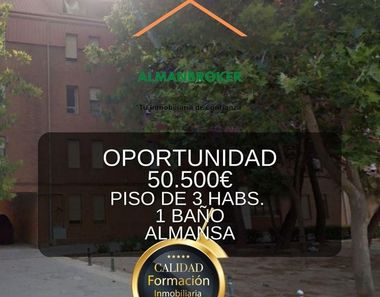 Foto contactar de Pis en venda a Almansa de 1 habitació i 120 m²