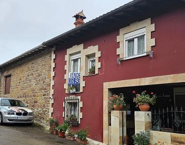 Foto 2 de Casa adosada en Cieza (Cantabria)