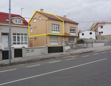 Foto 1 de Dúplex en calle Coruña en Fisterra
